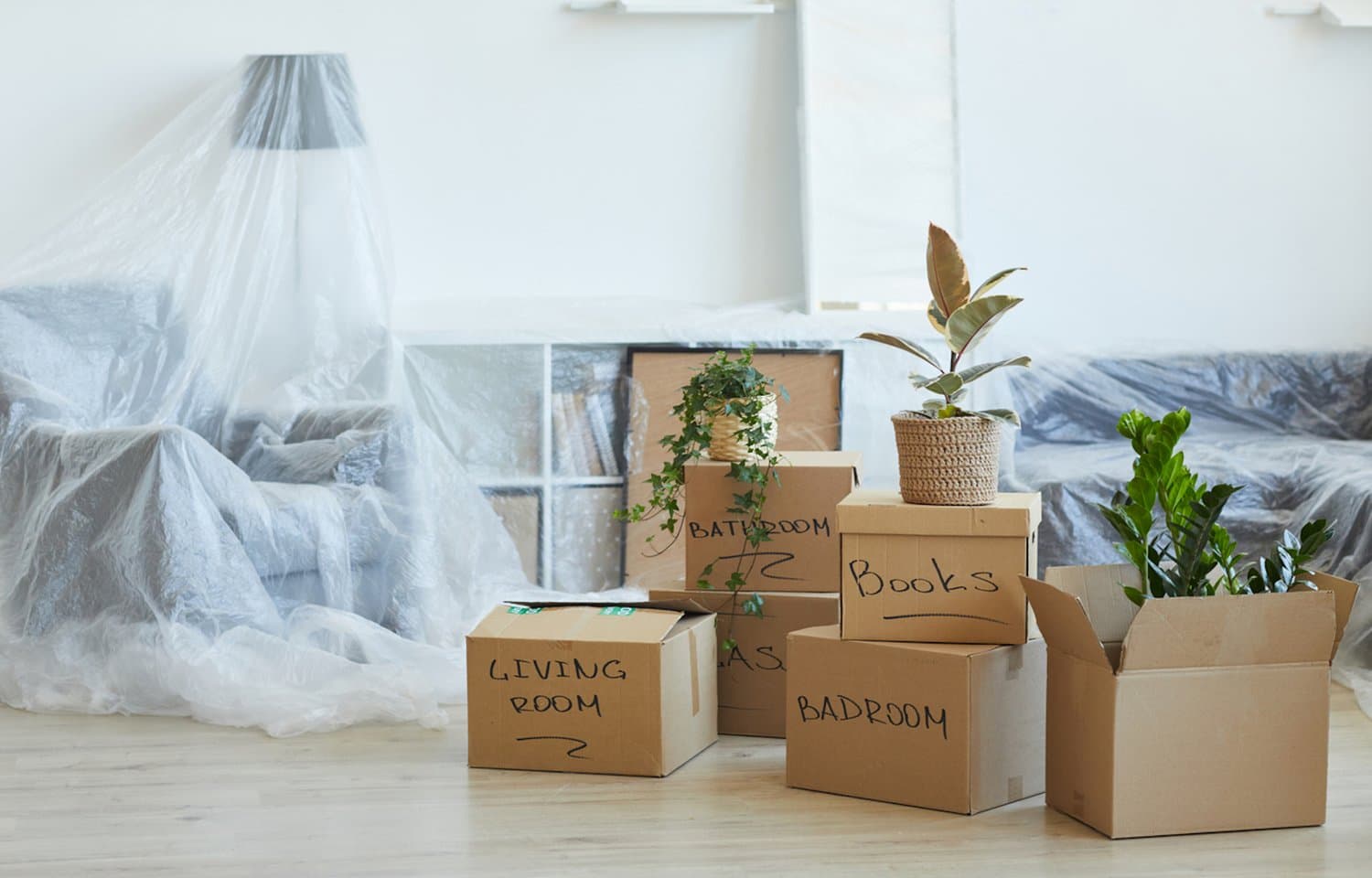 How to design a competitive relocation package